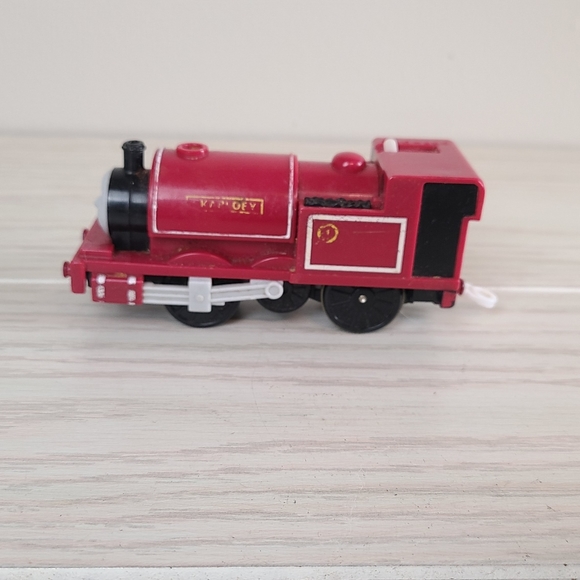 Thomas the Tank Engine SKARLOEY Motorized Train 2006 Gullane HiT Toy Company - Picture 4 of 10